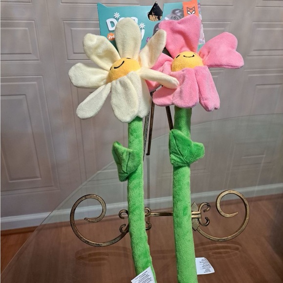 Brand New Multicolor Set Of Flowers  Clinker And Squeaker 16”  Interactive Toy - Picture 2 of 5